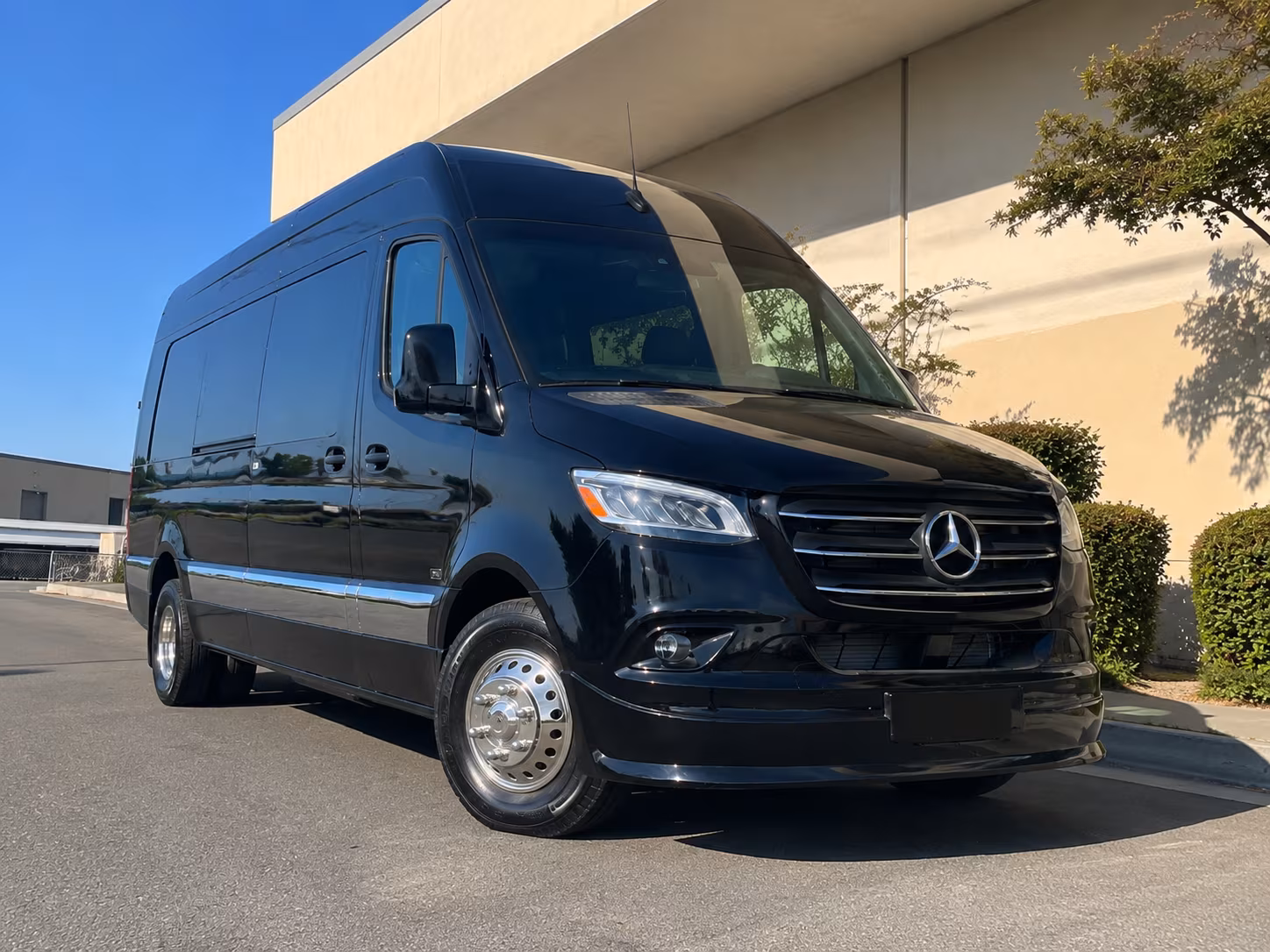 Grand Island Wedding Transportation & Shuttle Service