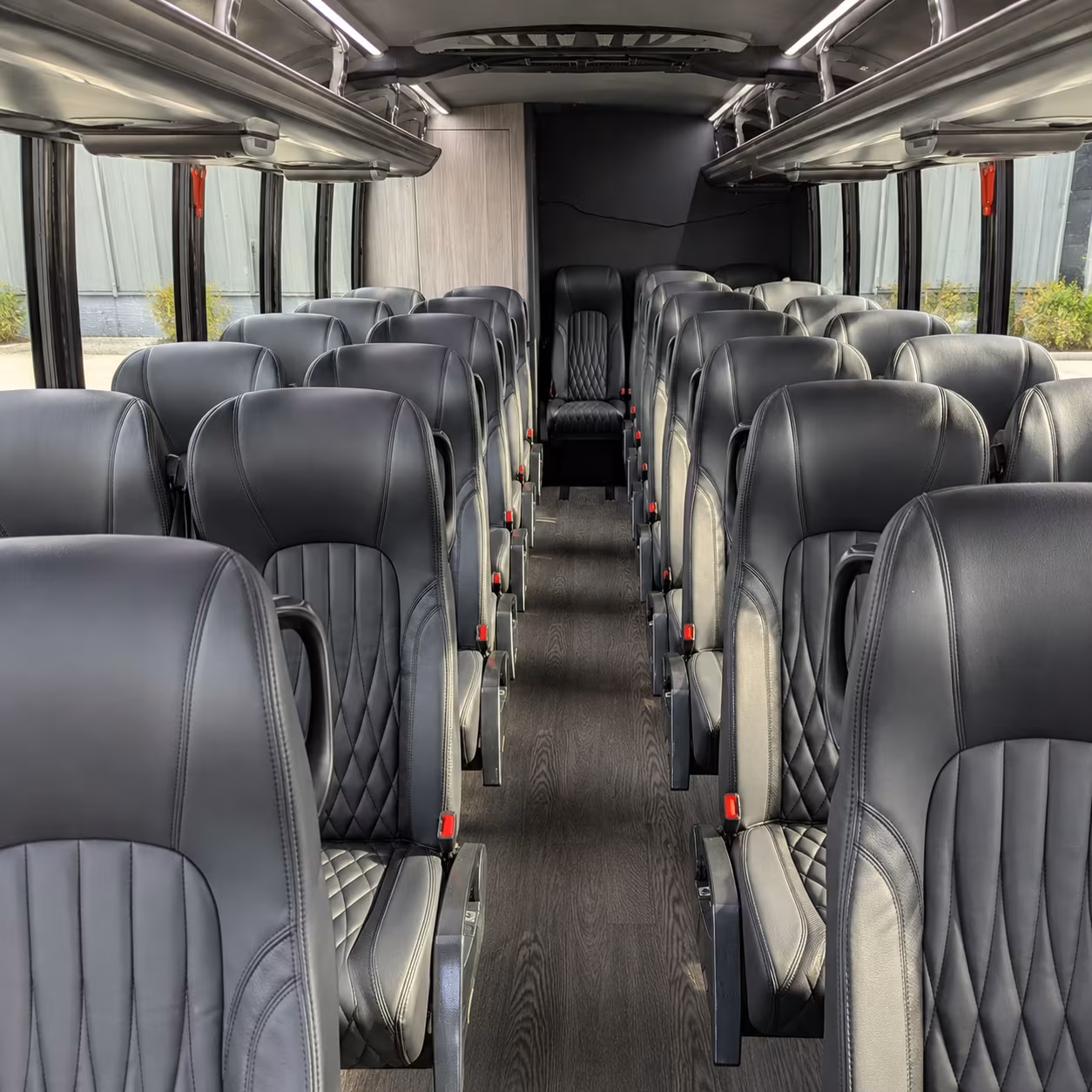 Lincoln Airport Shuttle & Transportation group transportation