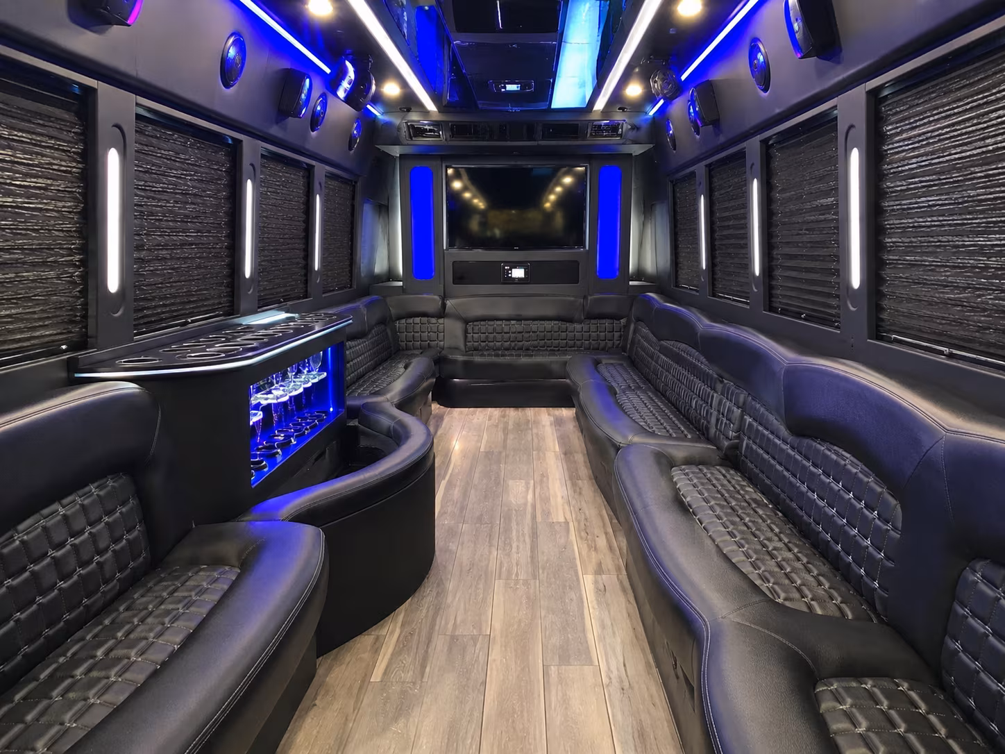 Lincoln Birthday, Sweet 16, & Quinceañera Transportation party bus interior