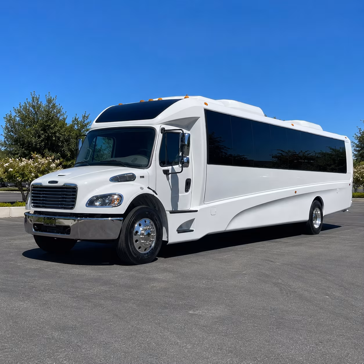 Lincoln Corporate Transportation party bus exterior