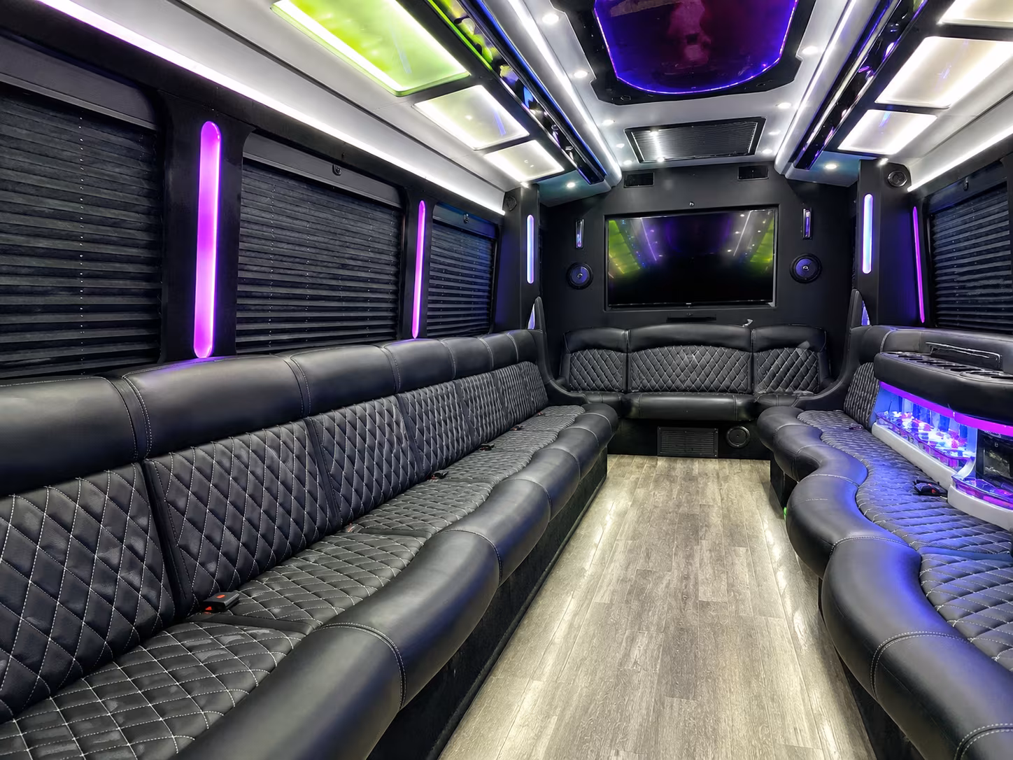 Omaha Birthday, Sweet 16, & Quinceañera Party Bus Rentals