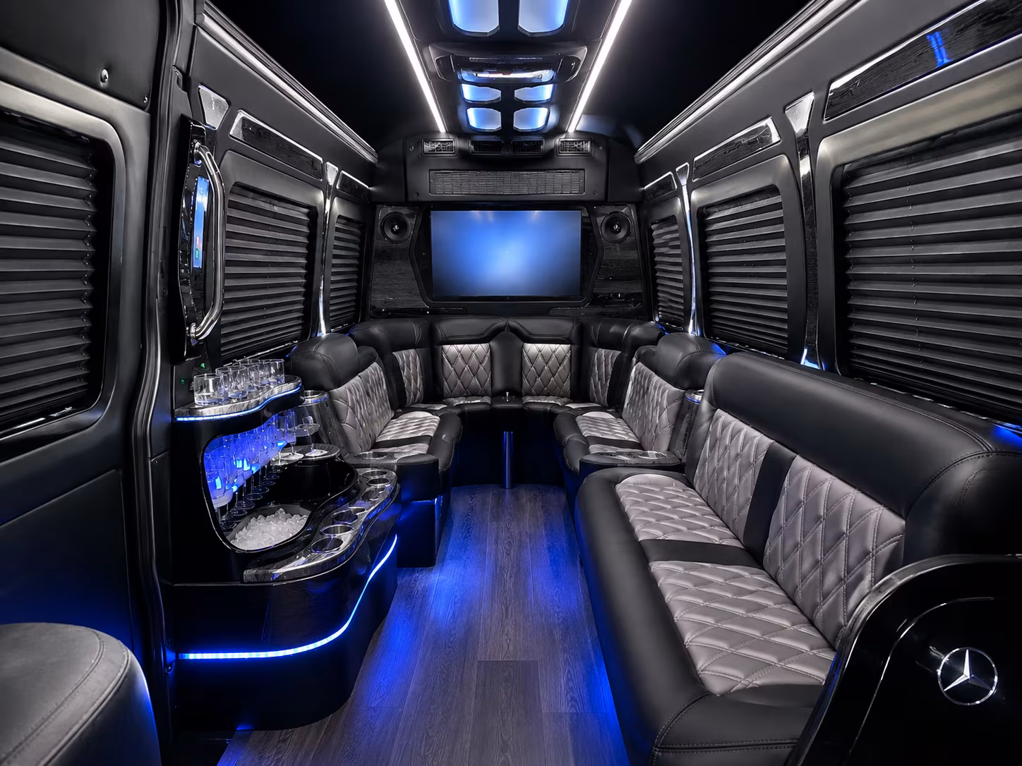 Omaha Wedding Transportation & Shuttle Service