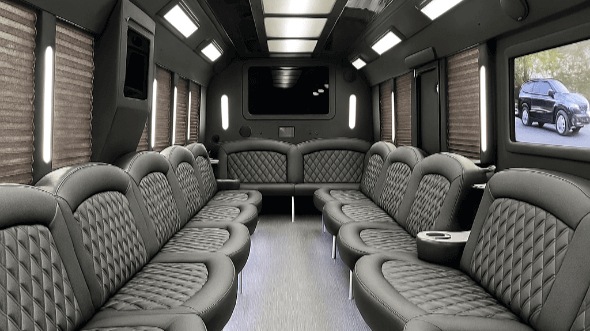 independence 20 passenger party bus